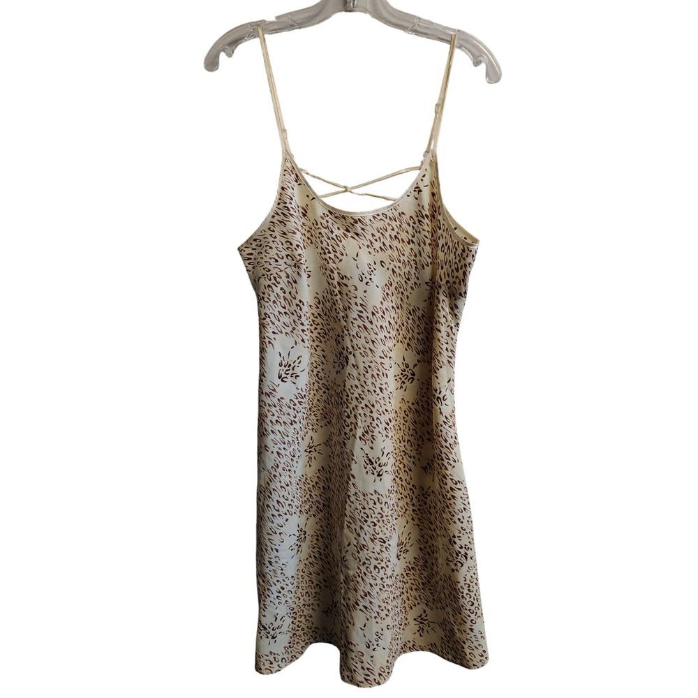 Cabernet Sleepwear Medium Women's Cheetah‎ Print Nighty